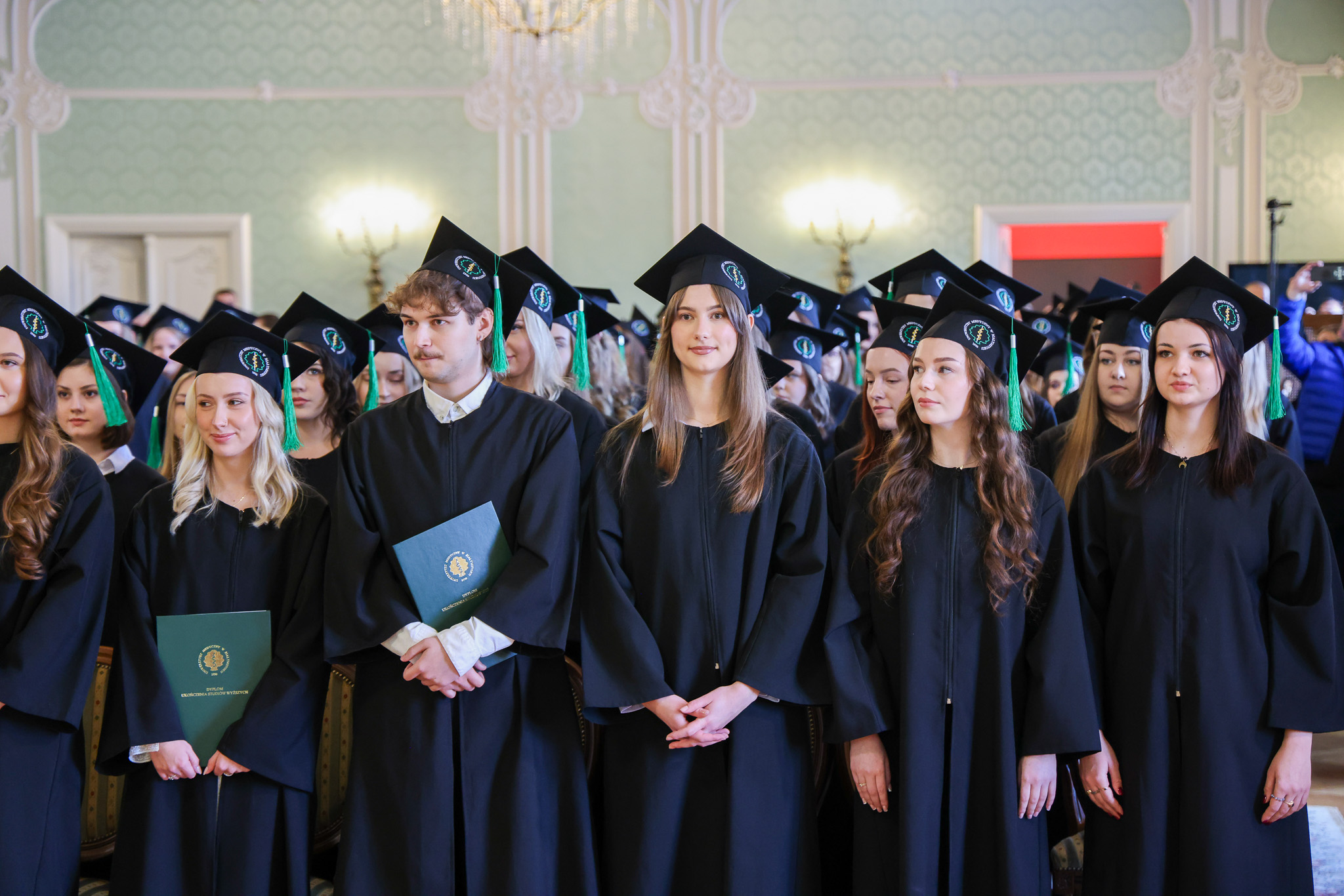 Link: Absolwenci analityki medycznej i kosmetologii UMB odebrali dyplomy
