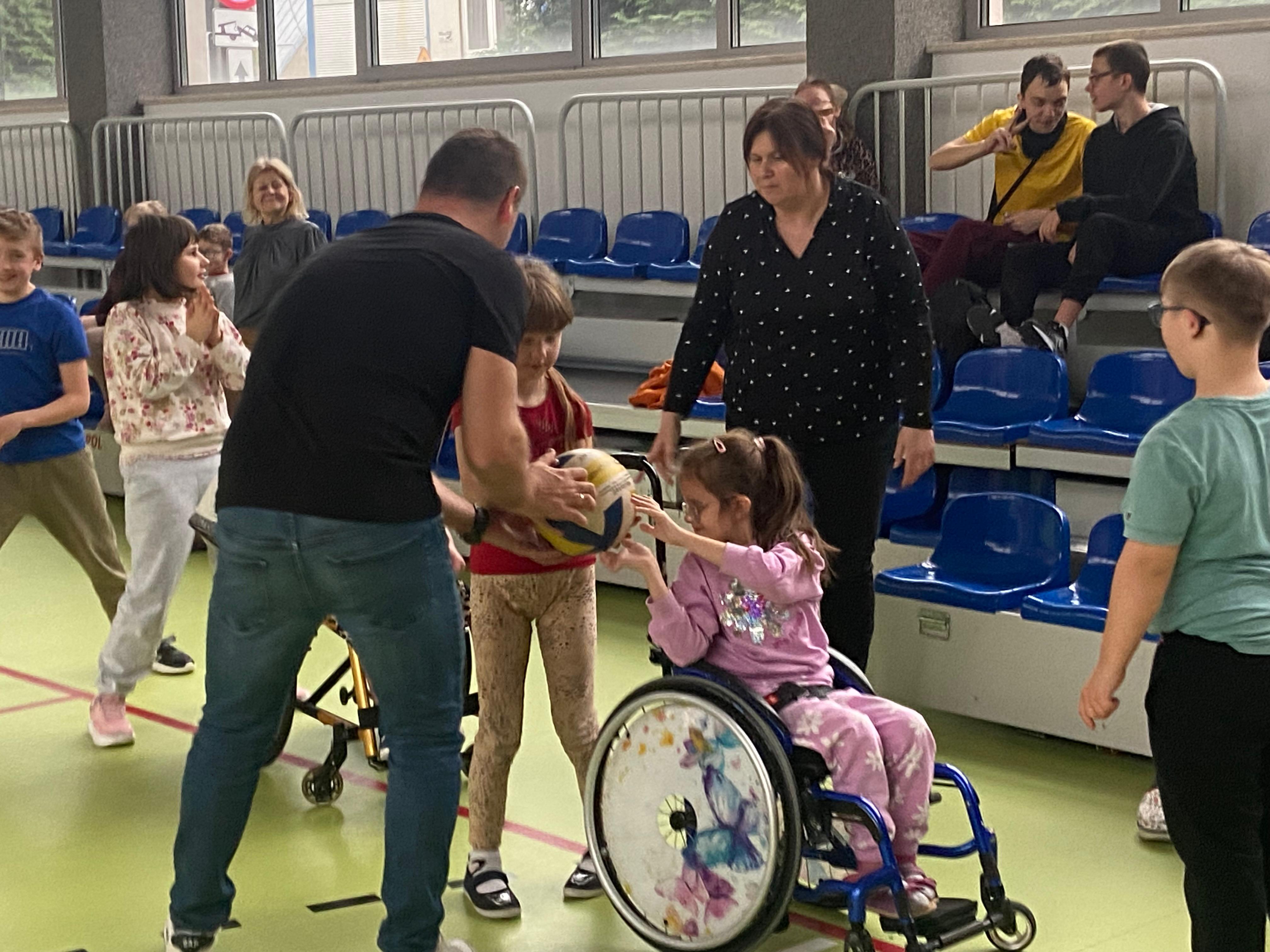 Link: Nauka jest dla każdego - ruszyła XV Akademia Młodego Naukowca dla dzieci z niepełnosprawnością intelektualną