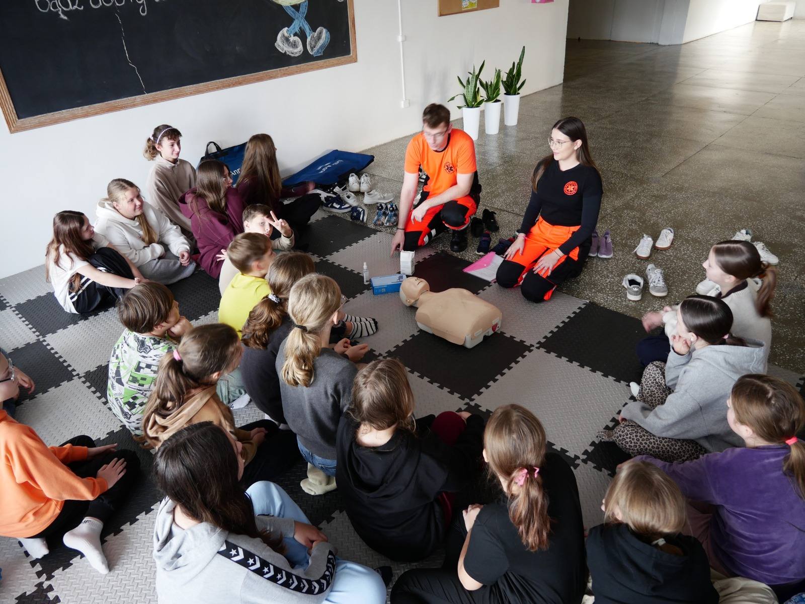 Link: Studenci ratownictwa medycznego z UMB uczą pierwszej pomocy w szkołach