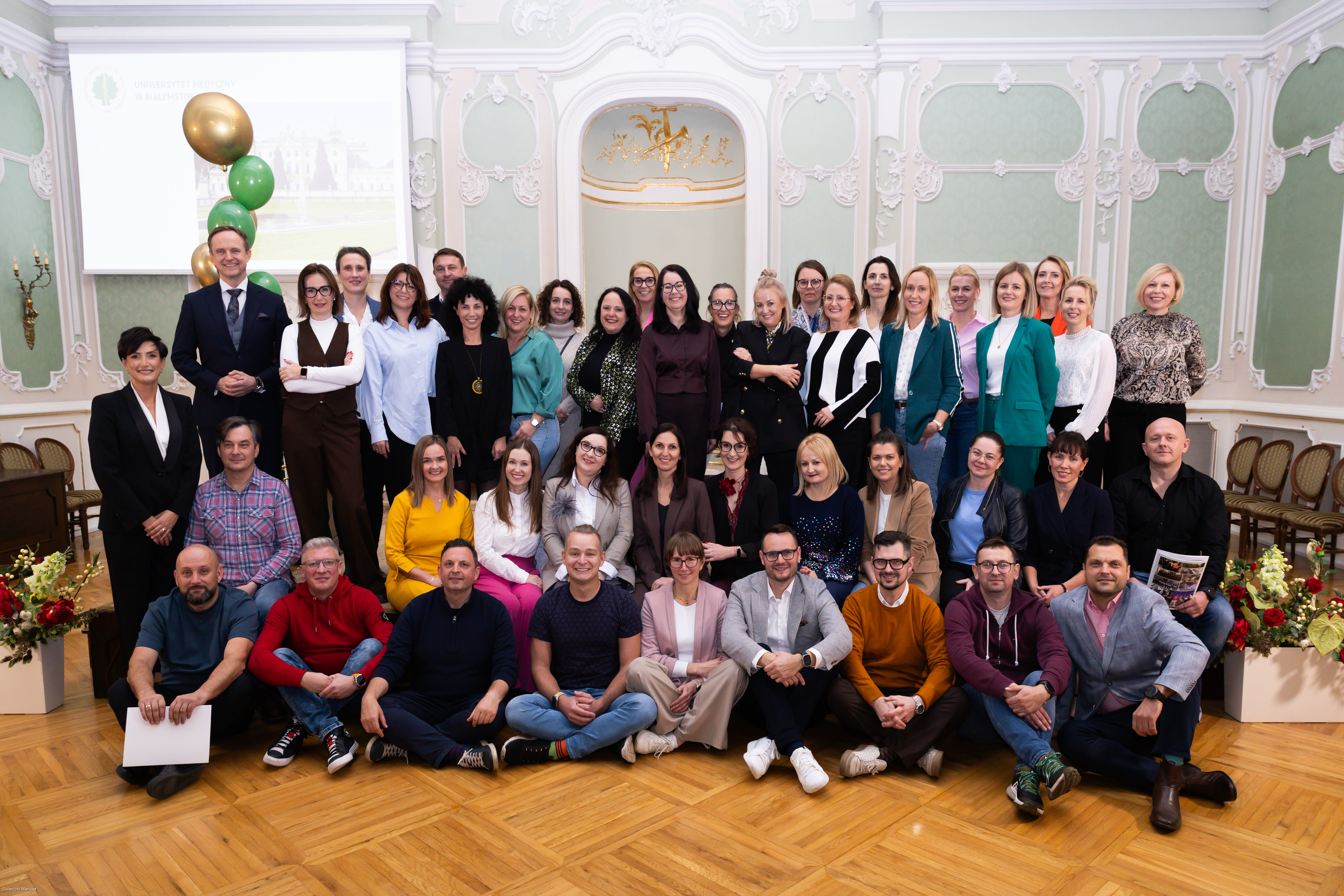 Link: 20 lat po dyplomie, a jakby to było wczoraj. Zjazd Absolwentów kierunku Stomatologia