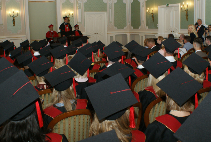 Graduation Ceremony of Class 2022 of the Faculty of Medicine - English Division
