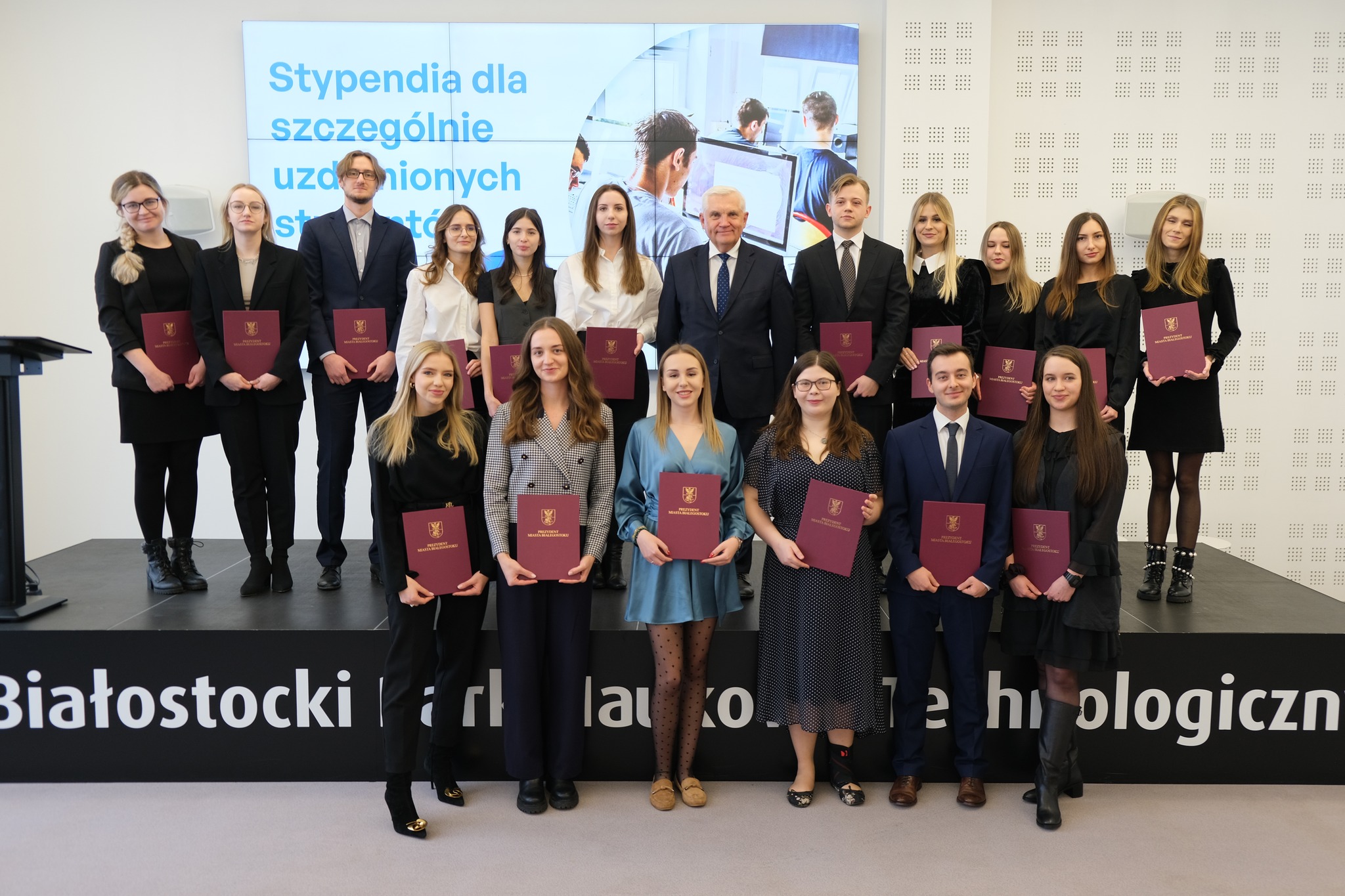 Photo presenting students who received the scholarships from the Mayor of Bialystok