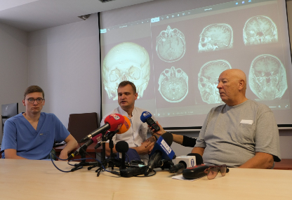 Link: Nowatorska operacja w Klinice Neurochirurgii UMB/USK