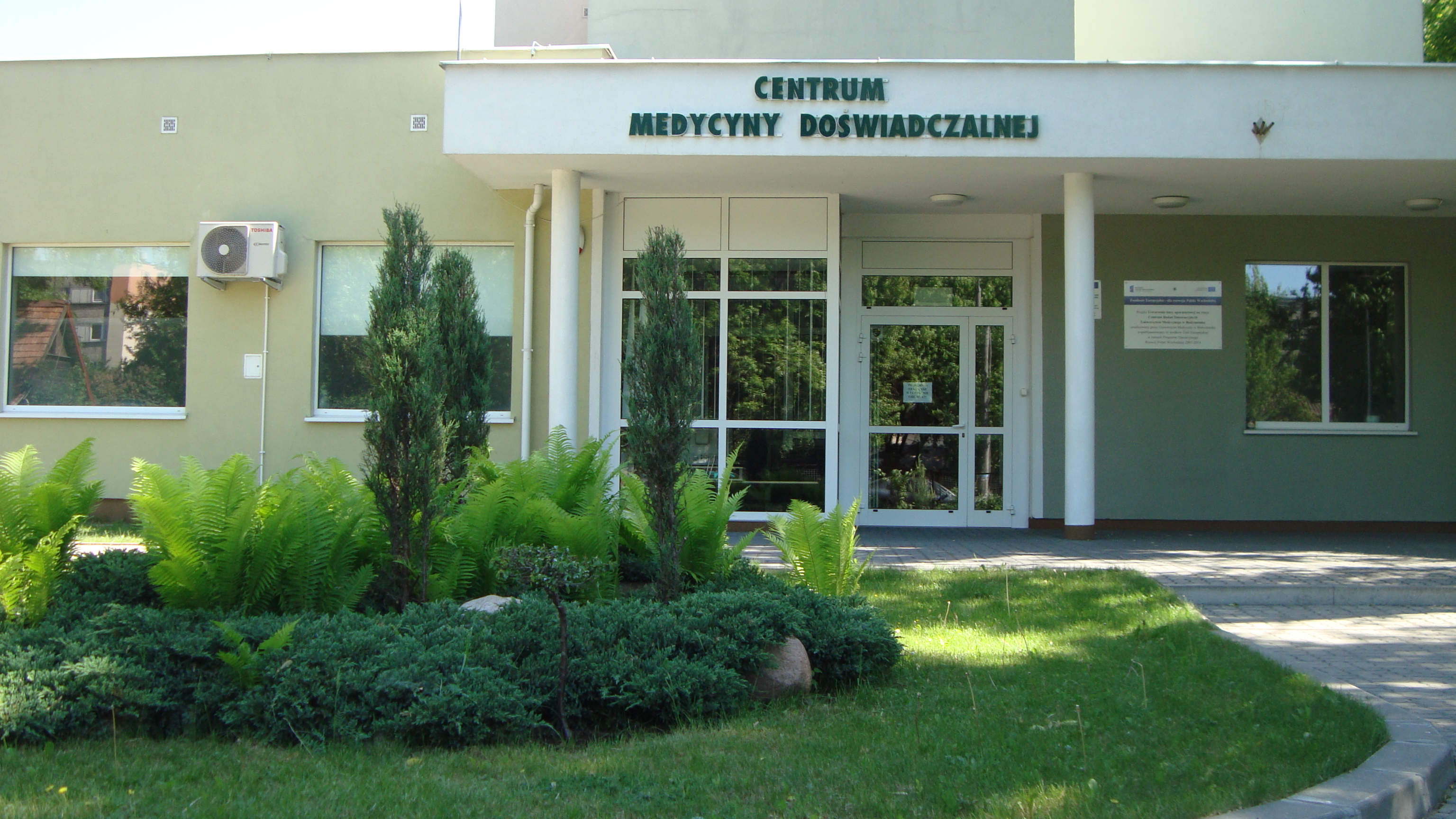 Budynek Centrum Medycyny Doświadczalnej.