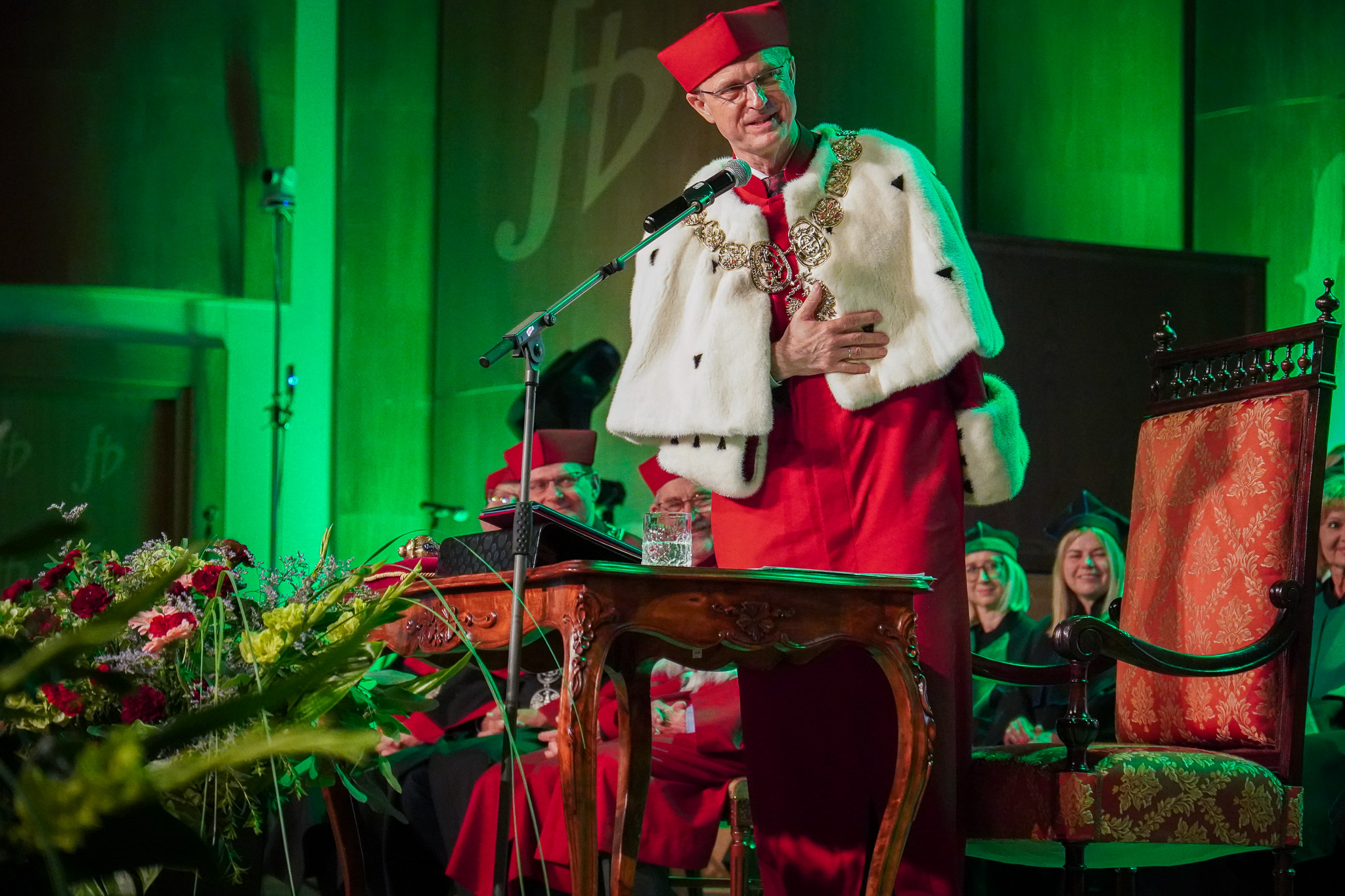 Link: Prof. Marcin Moniuszko - Rektor UMB