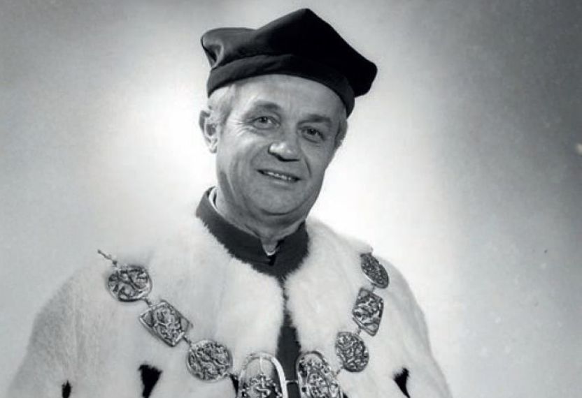 Link: Zbigniew Zenon Puchalski - Rektor AMB 1987-1990, 1999-2002