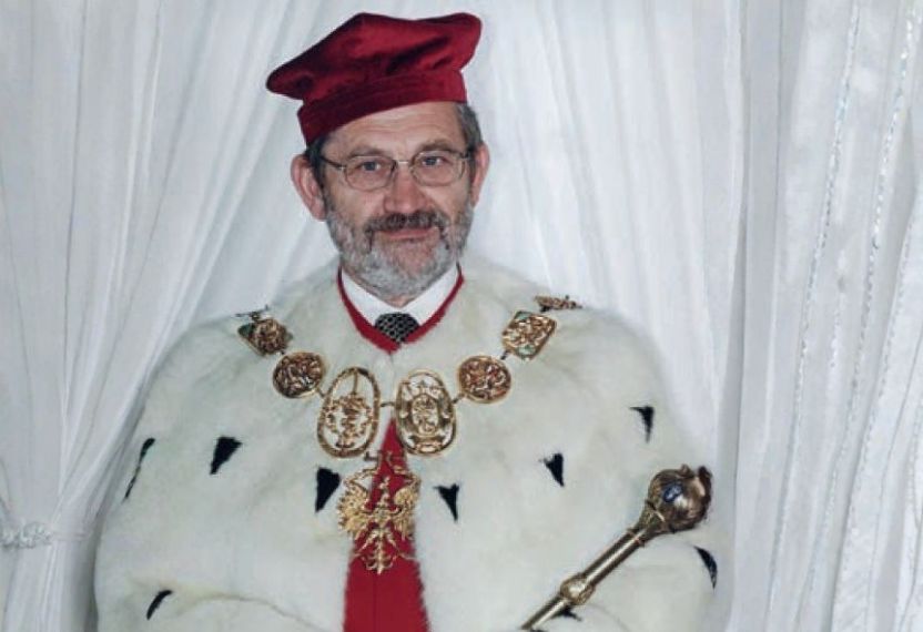 Link: Prof. Jan Górski - Rektor AMB/UMB 1993-1996, 1996-1999, 2002-2005, 2005-2008