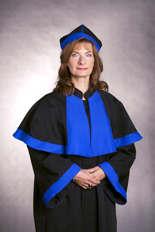 prof. dr hab. Halina Car