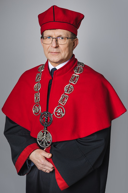 prof. dr hab. Janusz Bogdan Dzięcioł